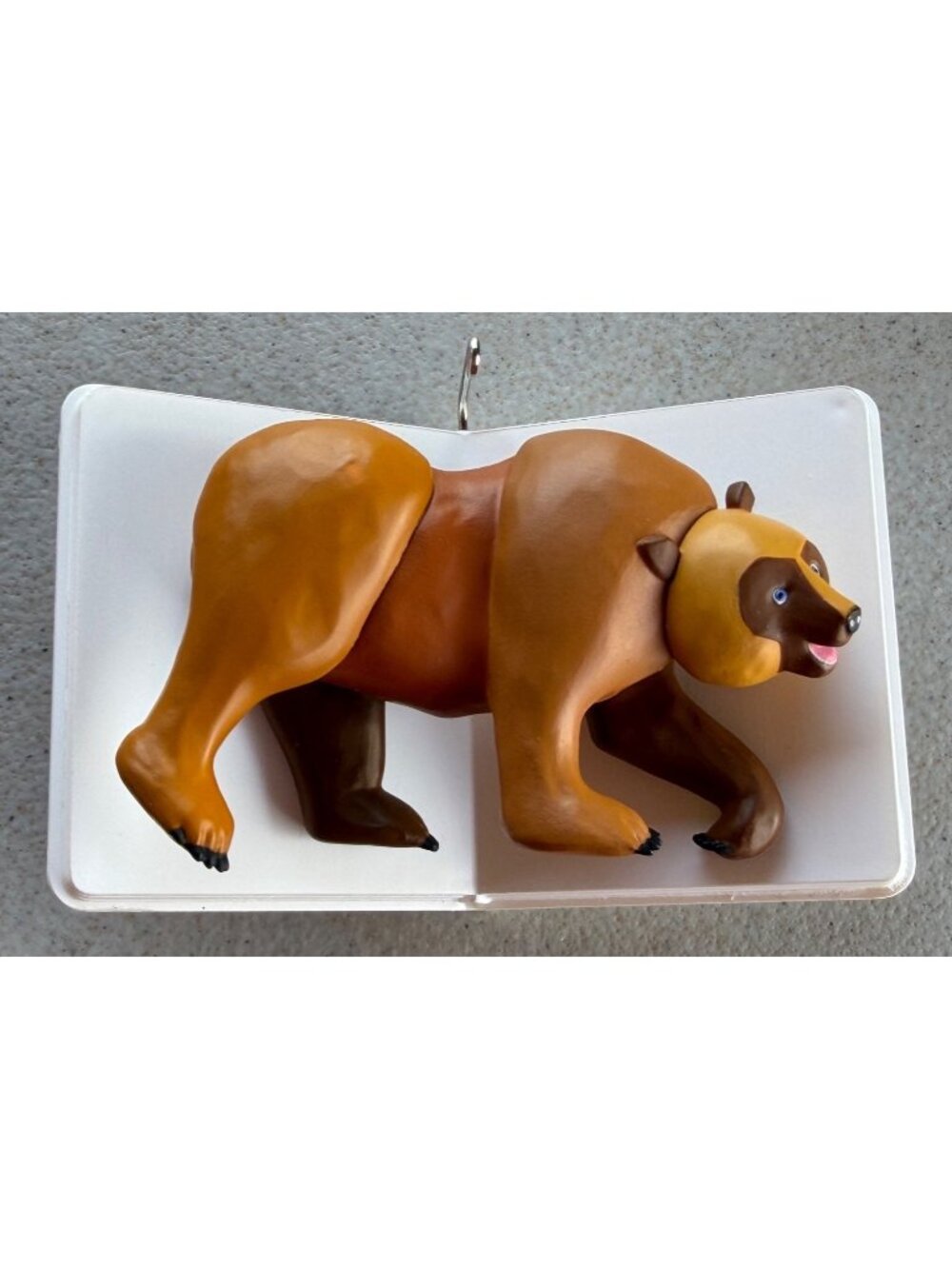 Hallmark Keepsake Artist Crafted Brown Bear, "What Do You See"? Ornament 2" Tall - Picture 2 of 12